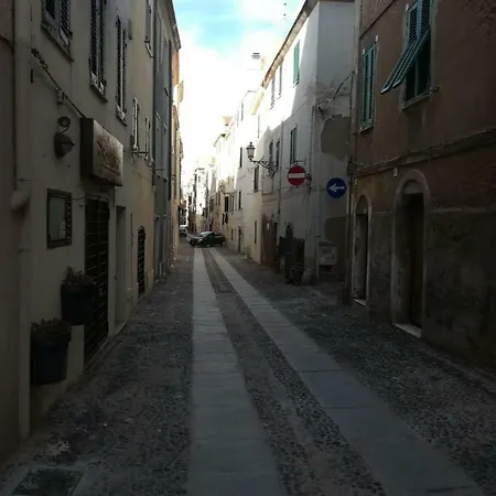 Bilocale Centro Storico Apartment Alghero